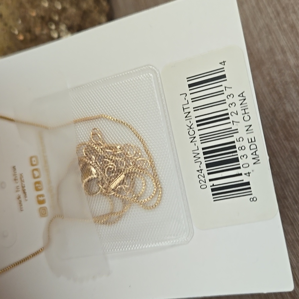 NEW Simply Southern Gold J Initial Necklace - Picture 3 of 4